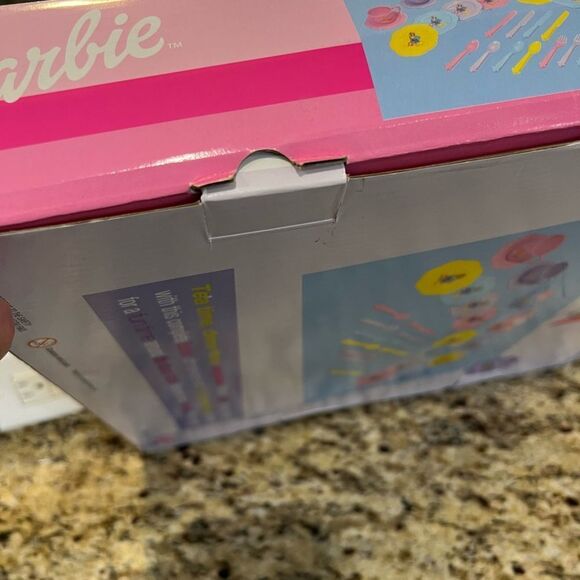 2002 vintage Barbie dinnerware play set NEW - Picture 6 of 8